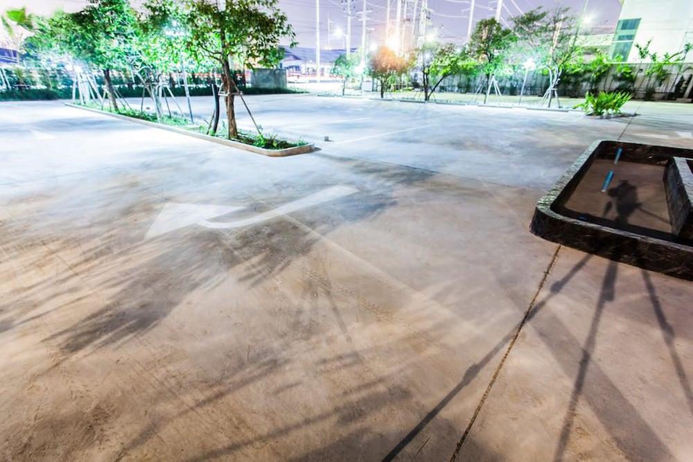 Morino Hotel Si Racha Dış mekan fotoğraf