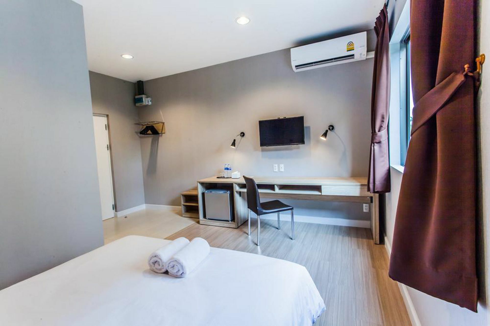 Morino Hotel Si Racha Dış mekan fotoğraf