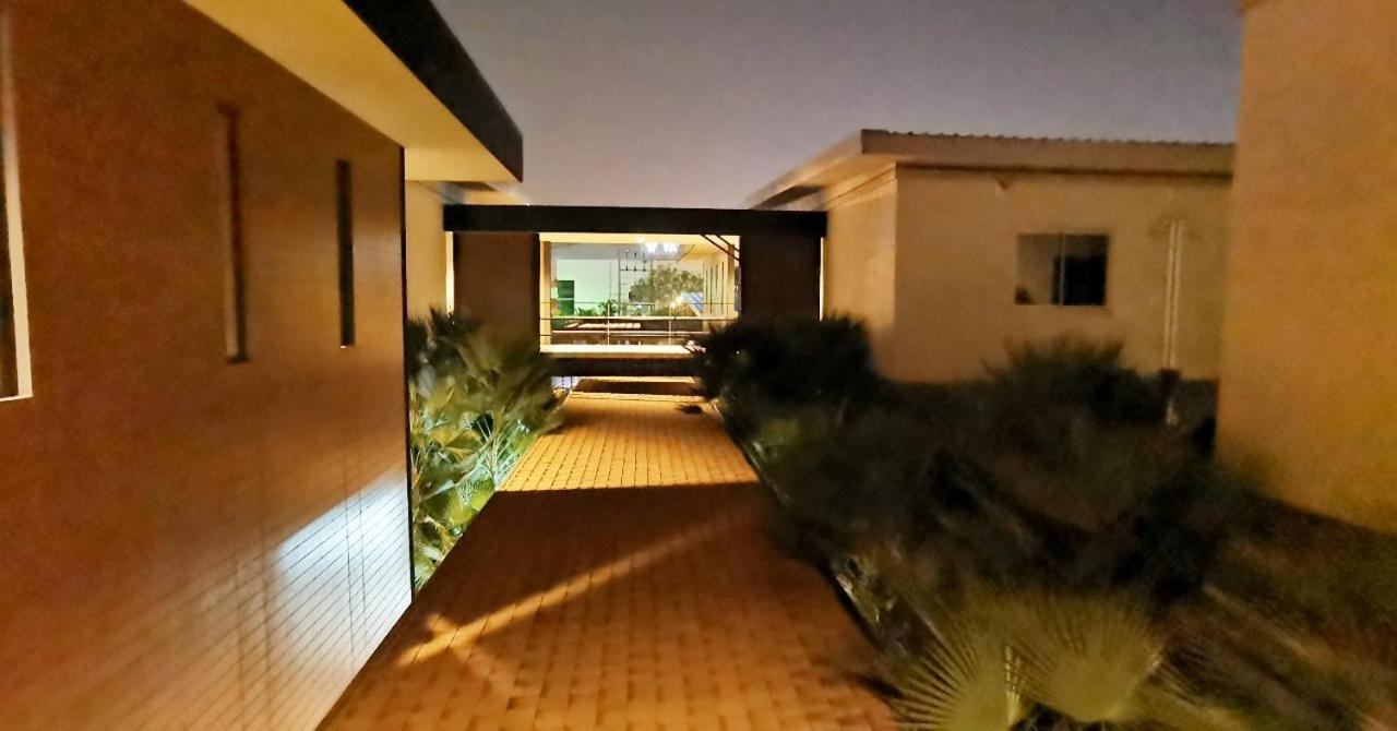 Morino Hotel Si Racha Dış mekan fotoğraf
